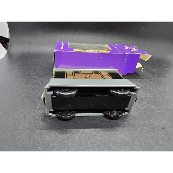 Thomas & Friends : Thomas' Trackside Tunes *No Vhs* Just Toby Train In Box Rare - Picture 11 of 11